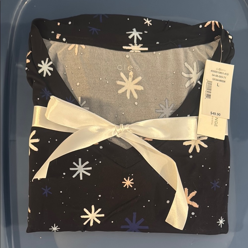 New Cleo Pjs Pyjamas size L